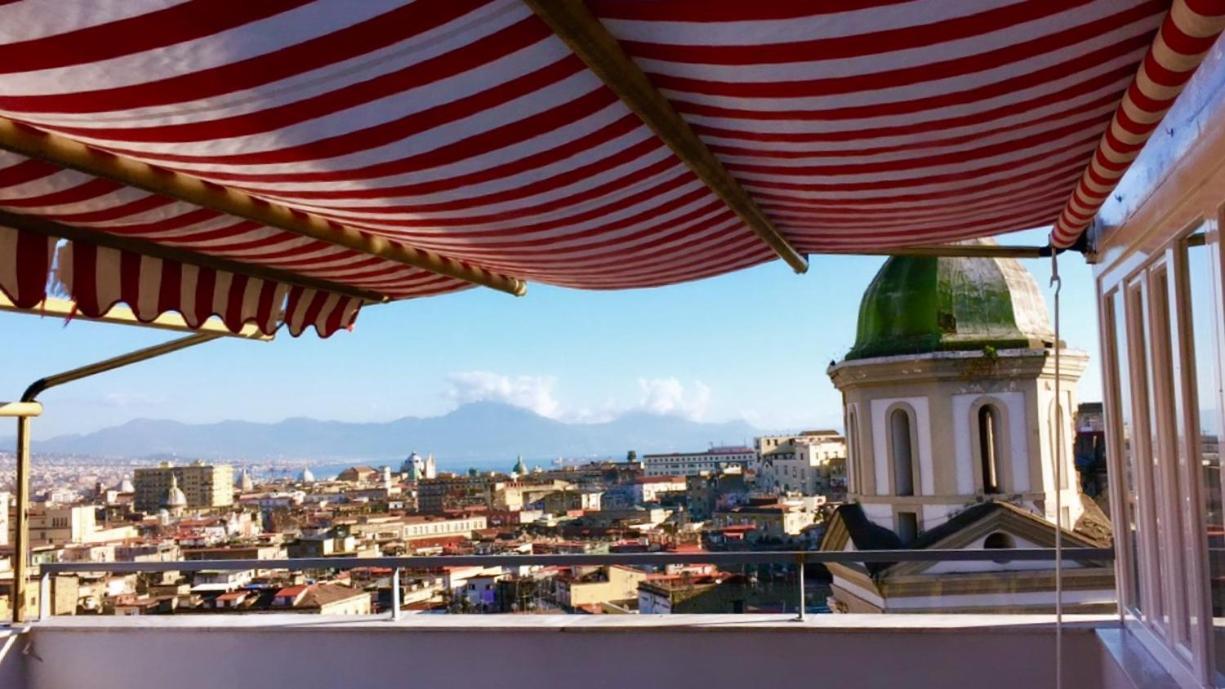 La Terrazza Di Nonna Anna Naples Exterior photo